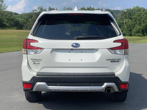 2022 Subaru Forester Touring