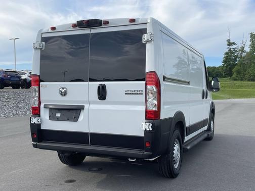 Bright White Clearcoat 2025 RAM ProMaster 2500 Tradesman