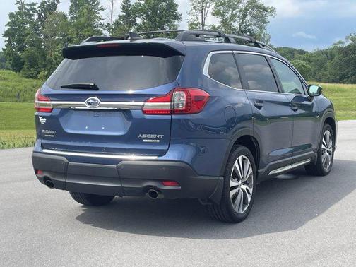 2022 Subaru Ascent Limited 8-Passenger