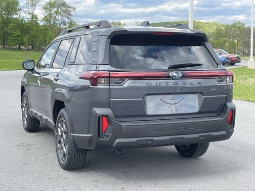 Magnetite Gray Metallic 2026 Subaru Outback Premium