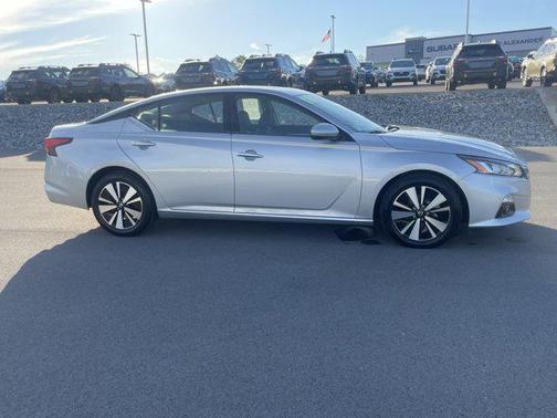 2019 Nissan Altima 2.5 SV