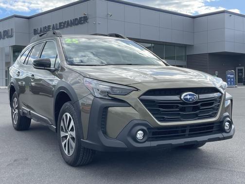 Autumn Green Metallic 2025 Subaru Outback Premium