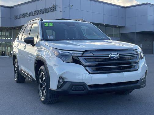 2025 Subaru Forester Premium