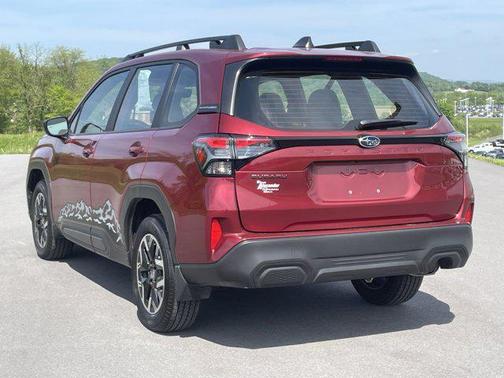 2025 Subaru Forester Base