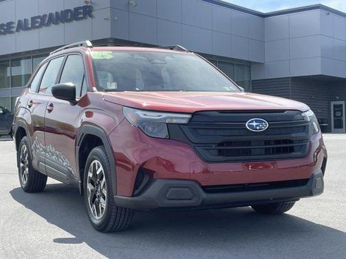 2025 Subaru Forester Base