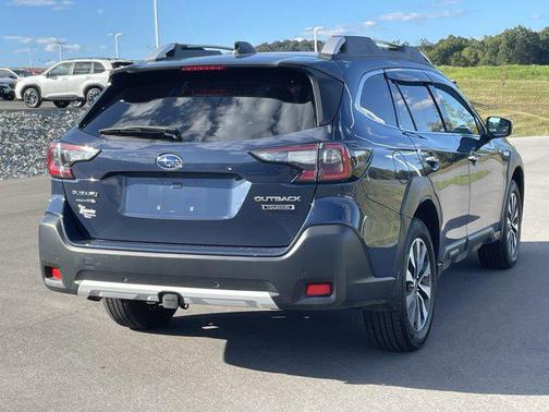 2023 Subaru Outback Touring