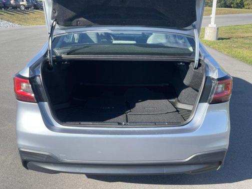 2022 Subaru Legacy Premium