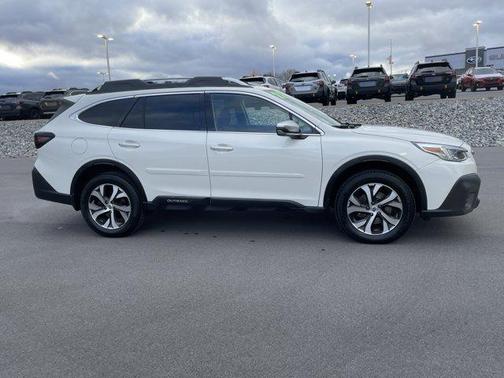 2021 Subaru Outback Touring XT