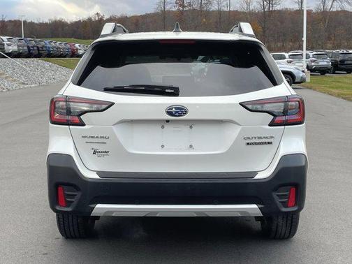 2021 Subaru Outback Touring XT