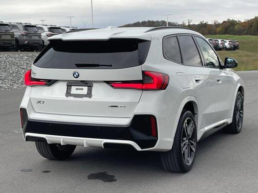 2024 BMW X1 xDrive28i