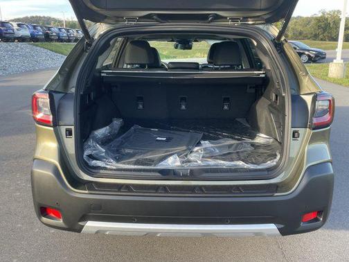2025 Subaru Outback Touring