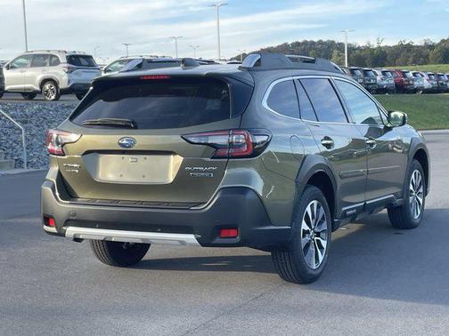2025 Subaru Outback Touring