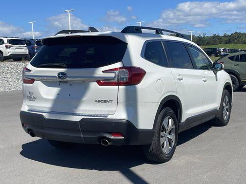 2024 Subaru Ascent Premium 7-Passenger