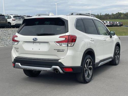 2023 Subaru Forester Touring