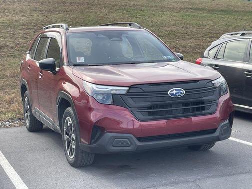 2025 Subaru Forester Base