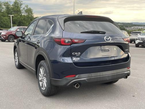 Deep Crystal Blue Mica 2022 Mazda CX-5 2.5 S Select Package
