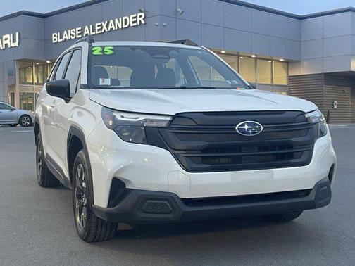 2025 Subaru Forester Base