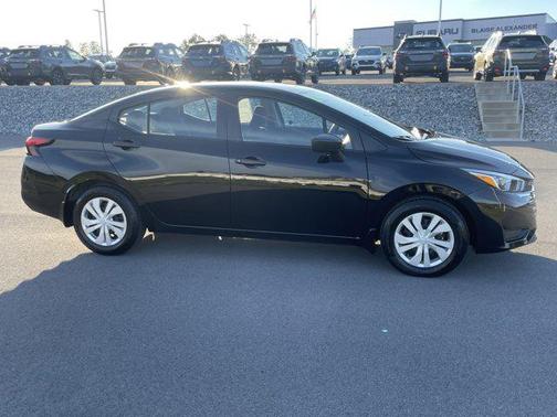 2024 Nissan Versa 1.6 S