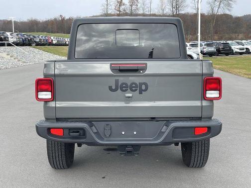 2022 Jeep Gladiator Altitude 4x4