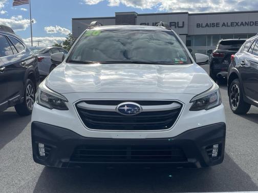 Crystal White Pearl 2020 Subaru Outback Premium
