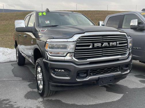 2024 RAM 2500 Laramie Crew Cab 4x4 6'4' Box