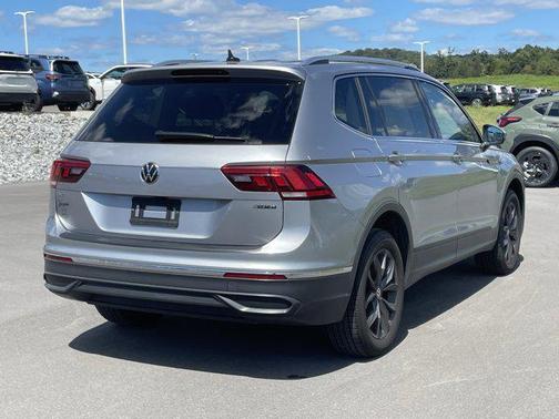 2022 Volkswagen Tiguan 2.0T SE 4MOTION