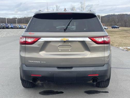 2018 Chevrolet Traverse LT Cloth