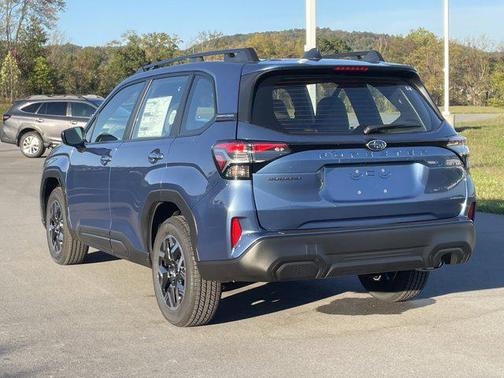 2025 Subaru Forester Base