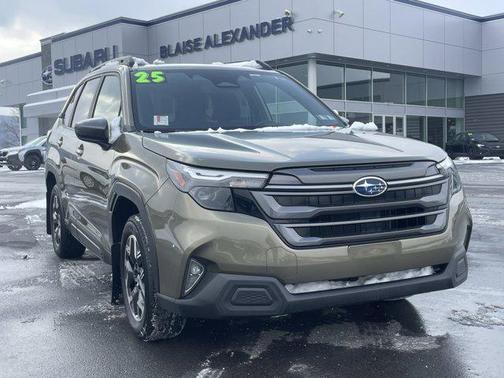 2025 Subaru Forester Premium