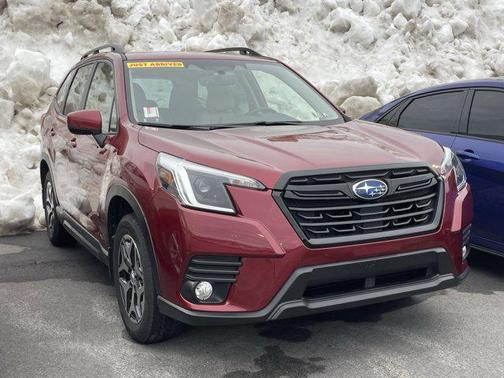 2023 Subaru Forester Premium