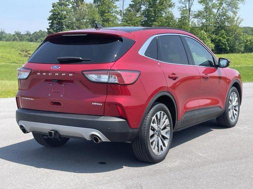 2020 Ford Escape Titanium