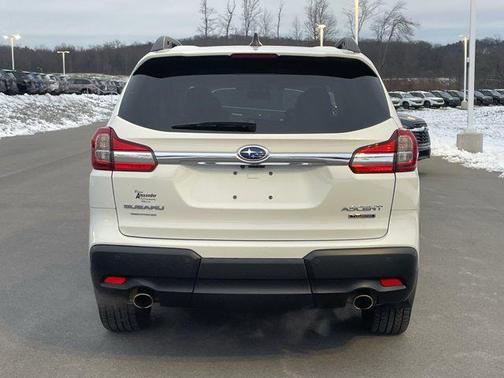 2022 Subaru Ascent Touring 7-Passenger