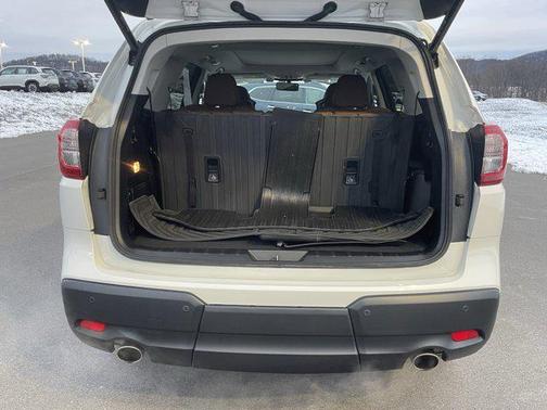 2022 Subaru Ascent Touring 7-Passenger