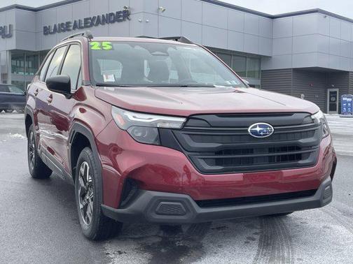 2025 Subaru Forester Base