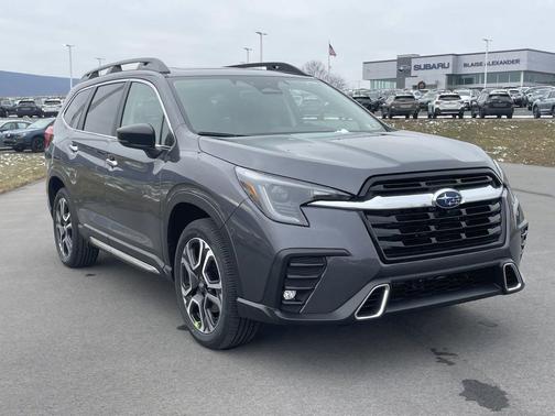 Magnetite Gray Metallic 2026 Subaru Ascent Premium 7-Passenger