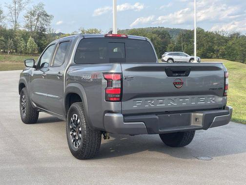 2024 Nissan Frontier PRO-4X