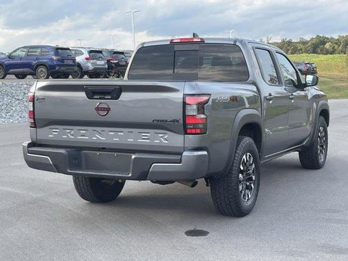 2024 Nissan Frontier PRO-4X