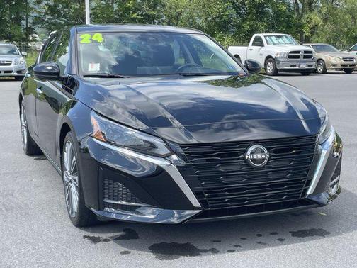 2024 Nissan Altima 2.5 SL