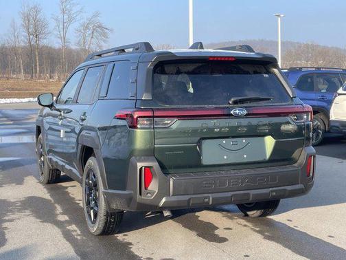 Deep Emerald Green Pearl 2026 Subaru Outback Limited