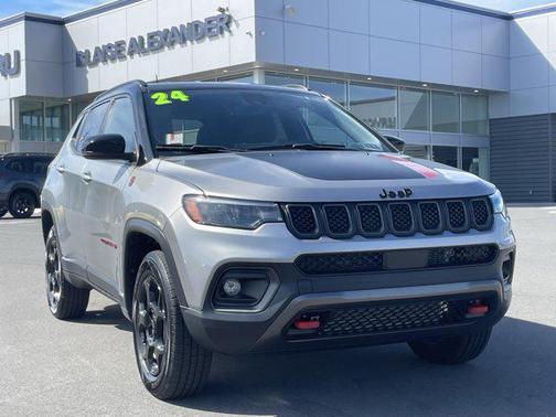 2024 Jeep Compass Trailhawk