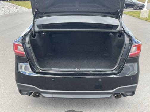 2022 Subaru Legacy Limited