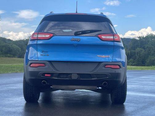 2017 Jeep Cherokee Trailhawk