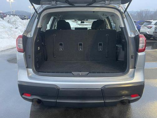 2020 Subaru Ascent Base 8-Passenger