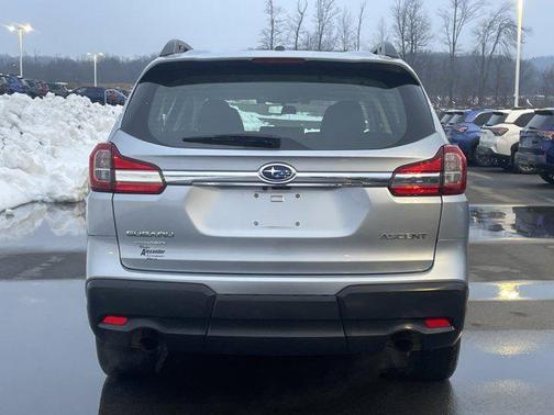 2020 Subaru Ascent Base 8-Passenger