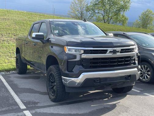 Dark Ash Metallic 2024 Chevrolet Silverado 1500 LT