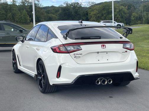 2023 Honda Civic Type R Touring