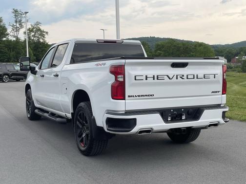 Summit White 2024 Chevrolet Silverado 1500 RST