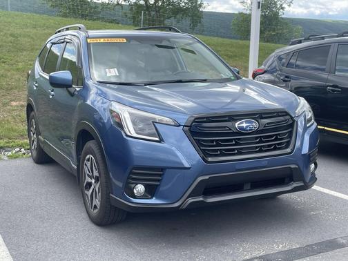 Horizon Blue Pearl 2023 Subaru Forester Premium
