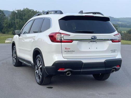 2025 Subaru Ascent Limited 7-Passenger