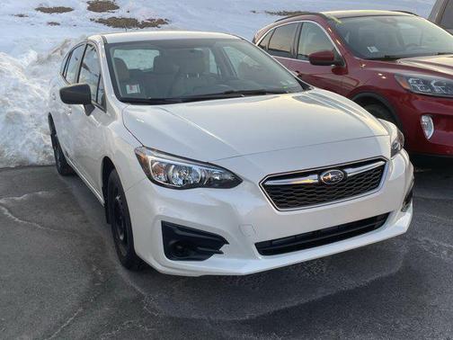 2019 Subaru Impreza 2.0i